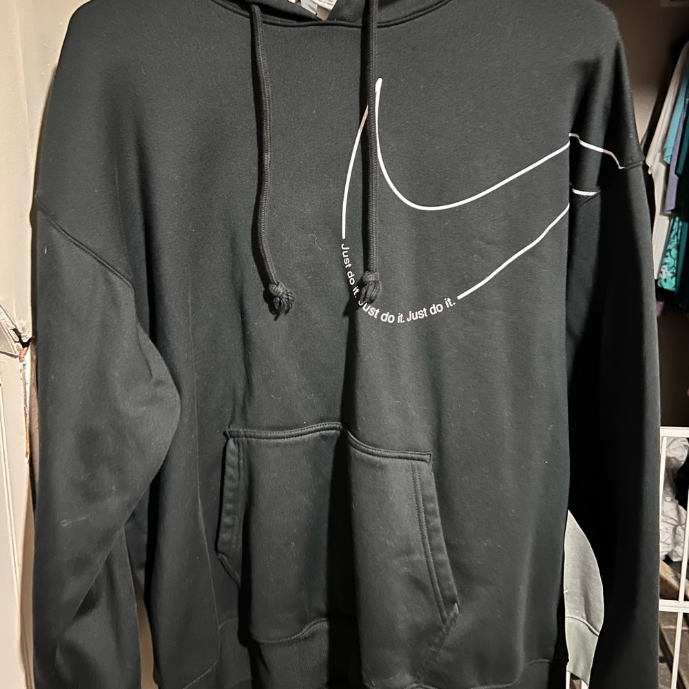 Black Nike hoodie size large